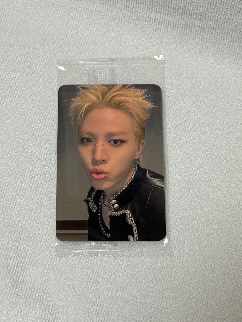 treasure】ジョンファン トレカ - メルカリ