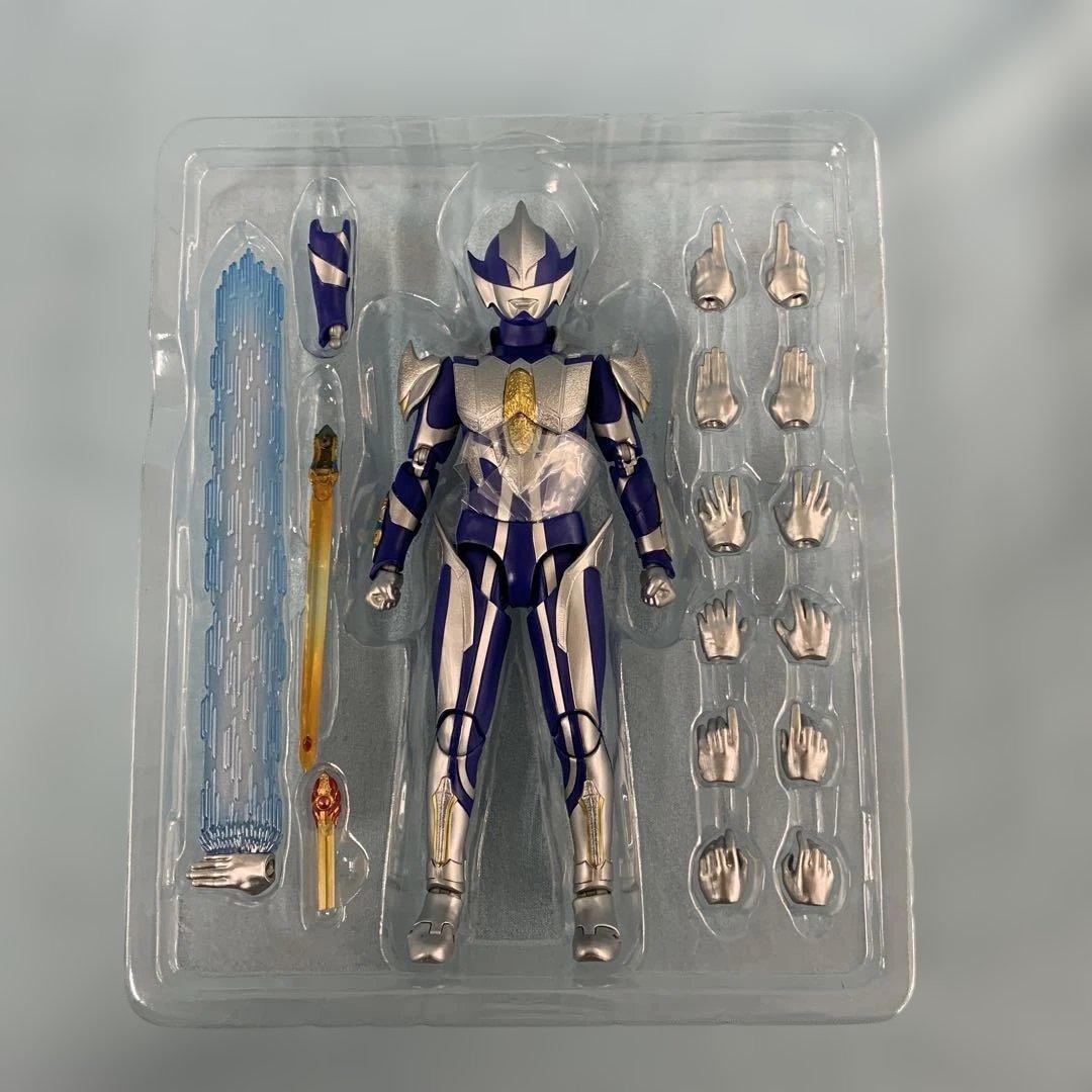 S.H.Figuarts ハンターナイトツルギ 「ウルトラマンメビウス」