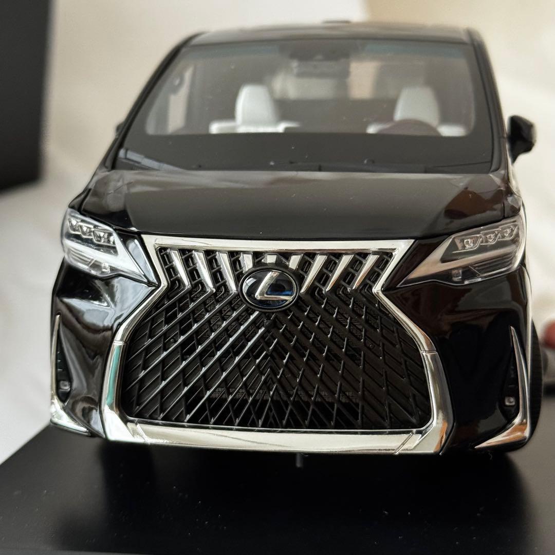 正規品 ＊ レア 初代 レクサスLM LEXUS 純正 1/18 希少 - メルカリ