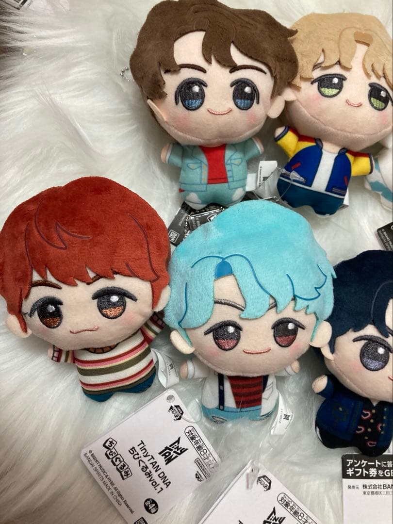 TinyTan BTS ちびぐるみ DNA 全7種類 コンプリートセット - メルカリ