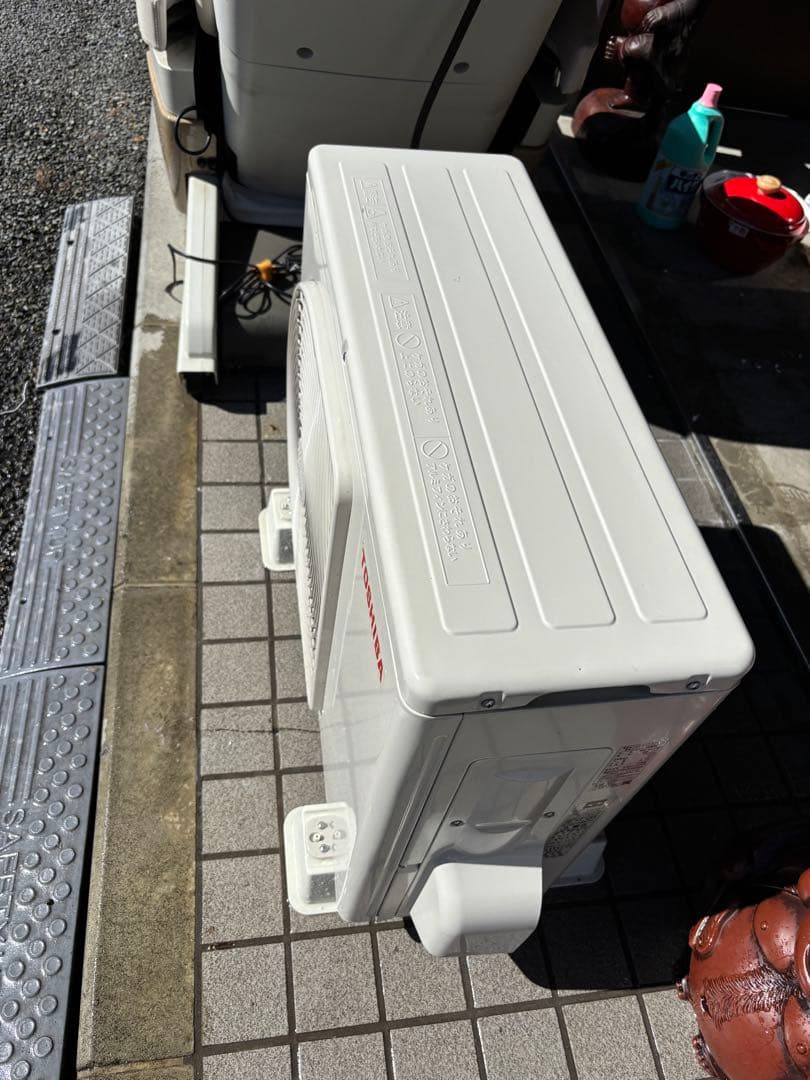 東芝ルームエアコン 2.2kw 6畳〜8畳向け 極美品 2024年製