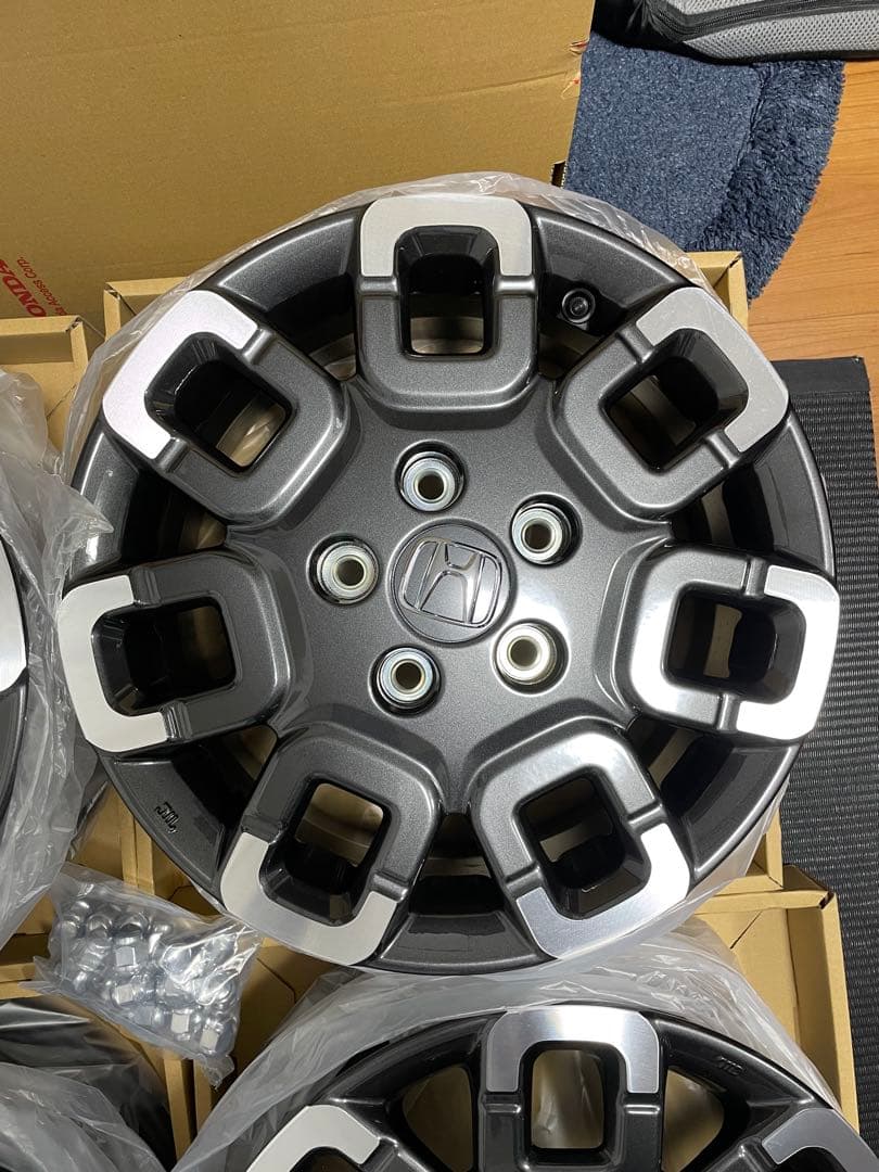 新車外し②】フリードクロスター15インチ純正アルミホイール 2本1口×2