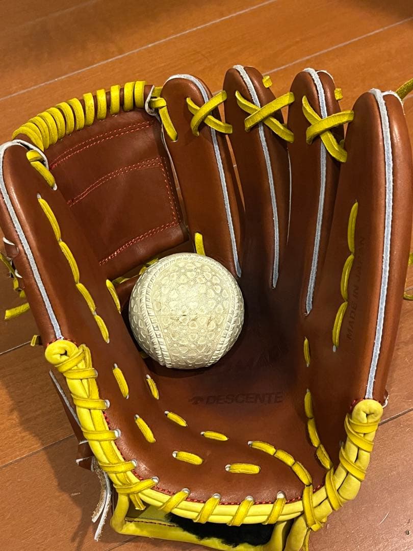デサント投手用硬式グローブ オーダー パドレスカラー Promade - メルカリ