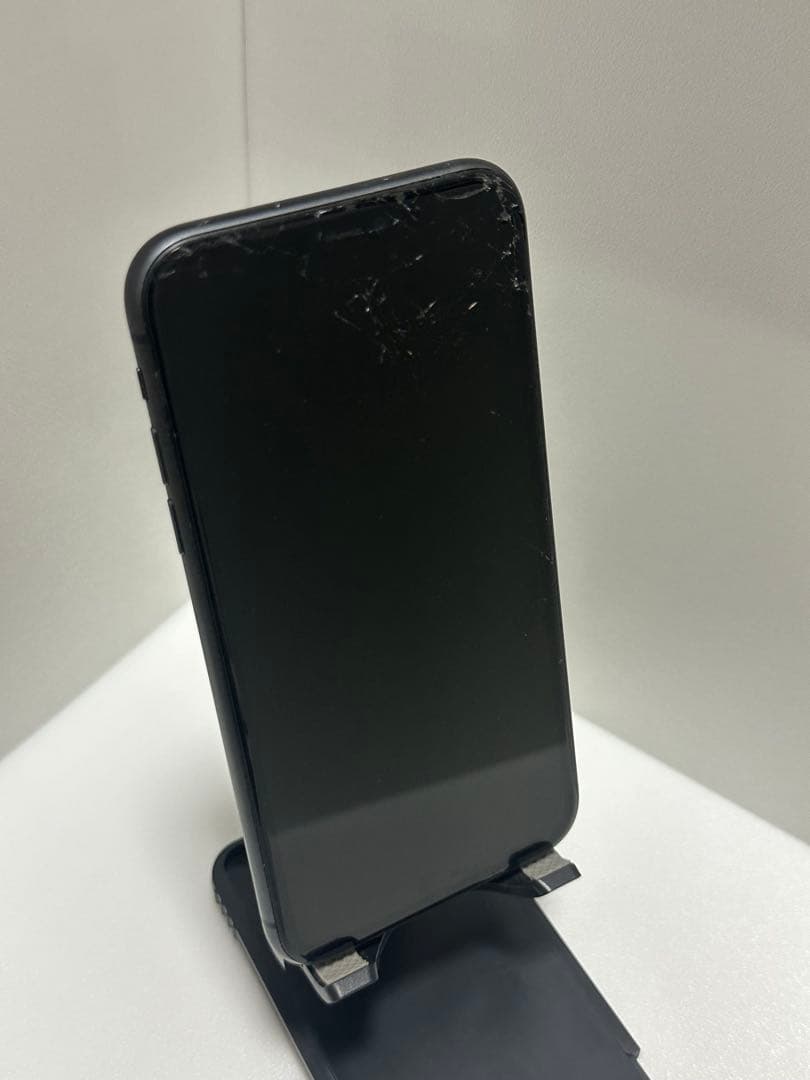 iPhone 11 ジャンク品 - メルカリ
