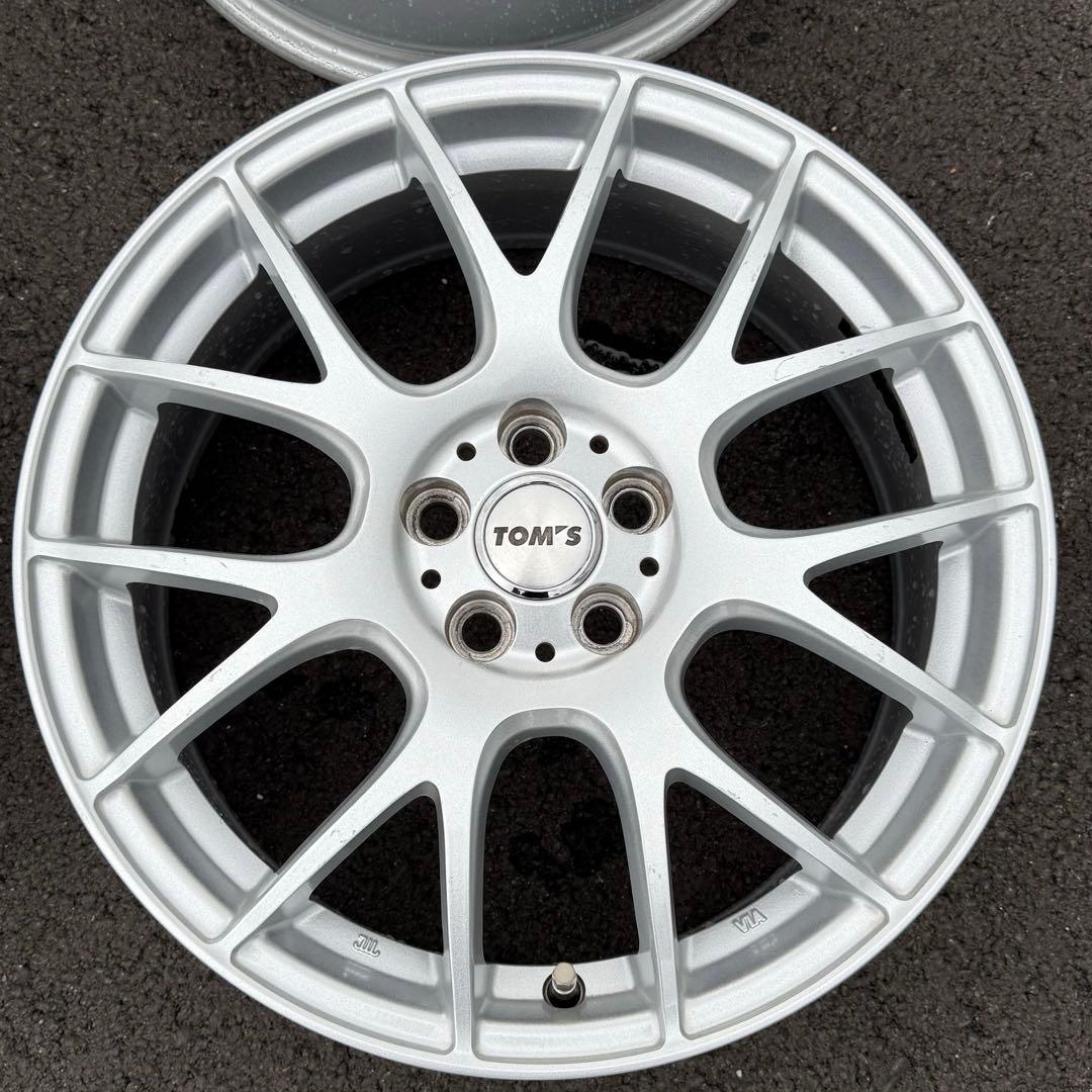 TOM’s トムス 17×7.0J +48 PCD100 5H ホイールセット