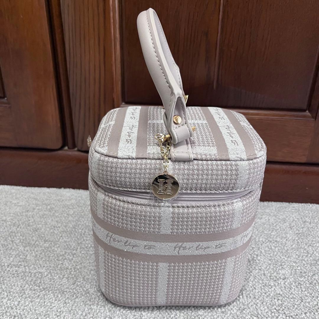 HLT Jacquard Vanity Bag nude pink - メルカリ