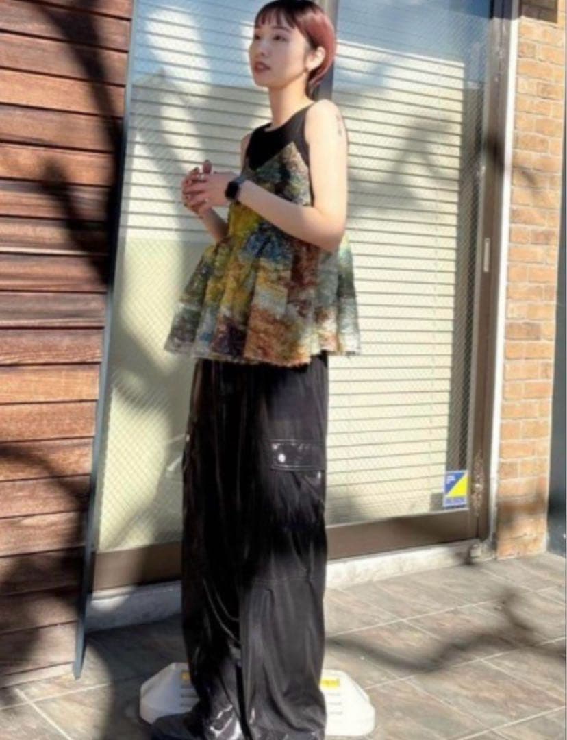 MEDI RACHEL FLUFFY ART CAMISOLE