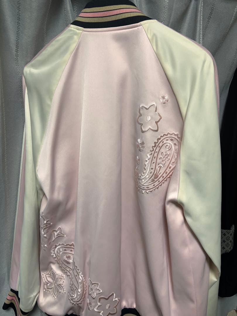 最終値下げ！大特価！週末セール！COACH ピンク刺繍ジャケット Sサイズ