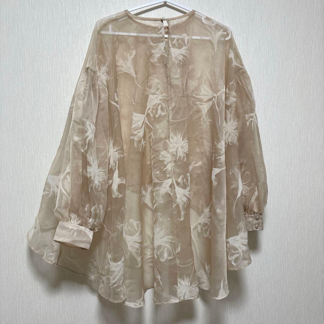 Acka シュフォン シアー ブラウス フラワー ベージュ オケージョン www