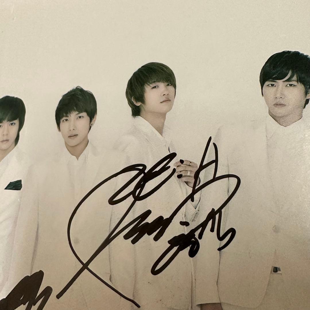 ZE:A ヒョンシク シワン 直筆サイン入り - メルカリ