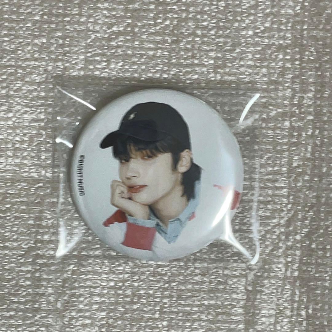 TXT ヒュニンカイ カフェ 缶バッジ - メルカリ