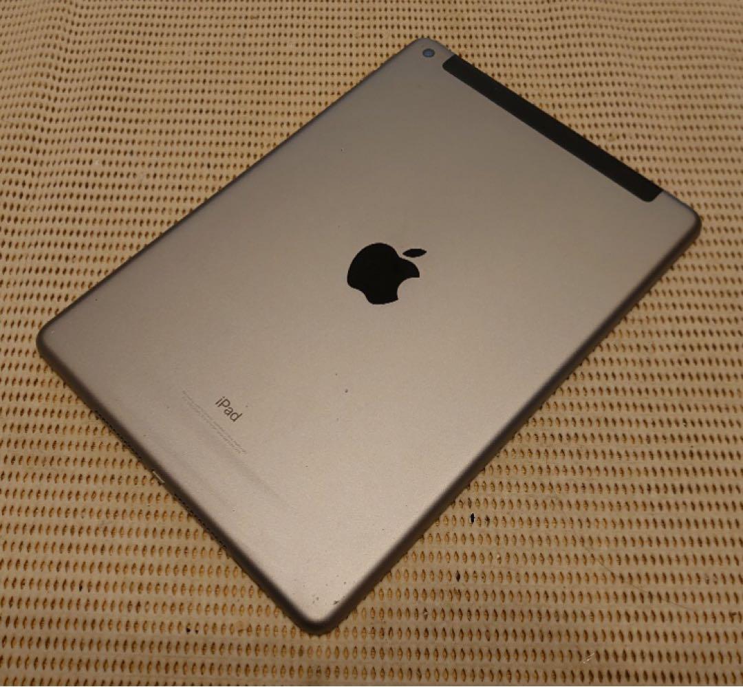 完動品SIMフリーiPad第6世代(A1954)本体32GB送料込WCBBD - メルカリ