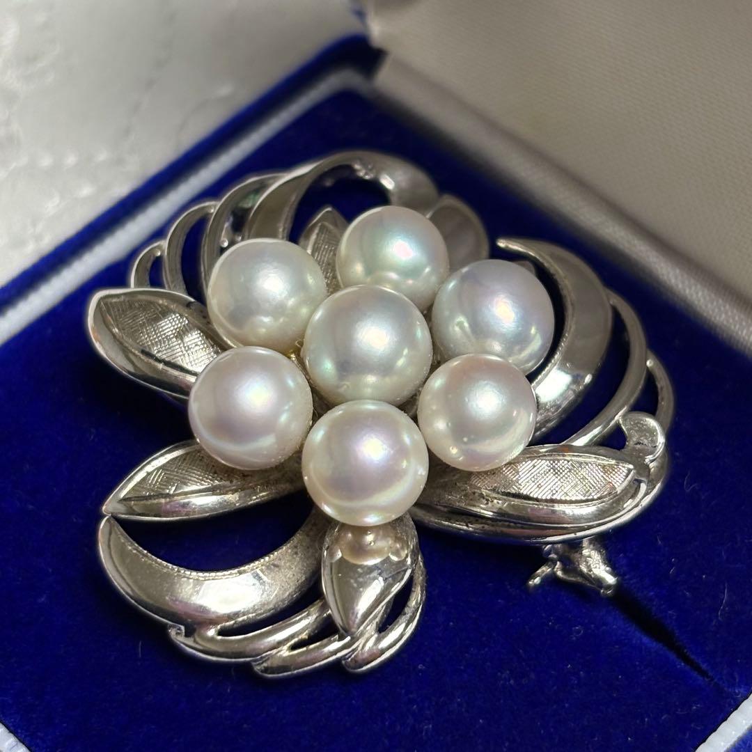 超希少 アコヤ真珠 ブローチ 極上 花珠級 無調色 オーロラグレー 8.0mm
