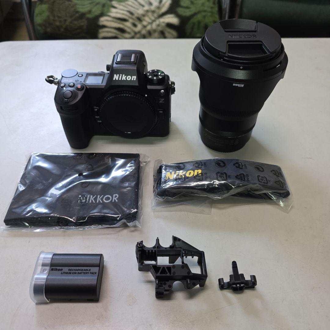 超美品・ショット数極小】Nikon Z6Ⅲ＋24-120mm f/4S＋おまけ - メルカリ