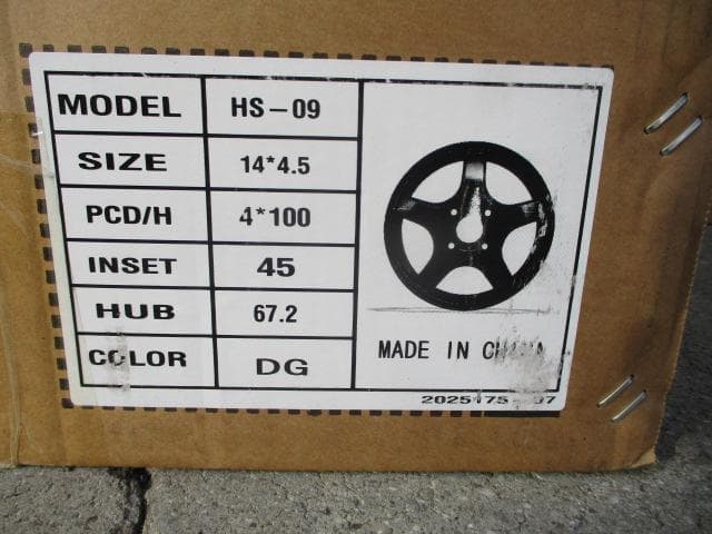全国送料込◇HS-09　14×4.5J　4本セット　軽自動車 タント・N-BOX