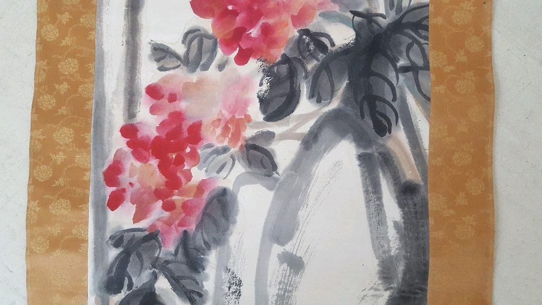 T エスト・ウェスト取扱 呉昌碩 肉筆 掛軸 - メルカリ