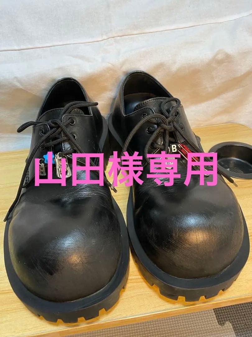 BALENCIAGA HUMMER DERBIE 786136チャーム付き BALENCIAGA HUMMER DERBIE 786136チャーム付き - メルカリ