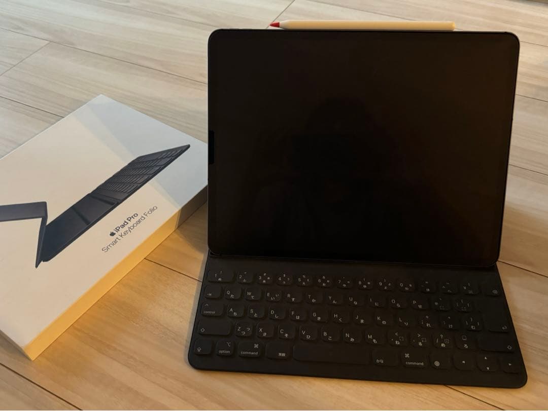 iPad Pro (4世代) 12.9 512GB （純正キーボード・ペン付き）