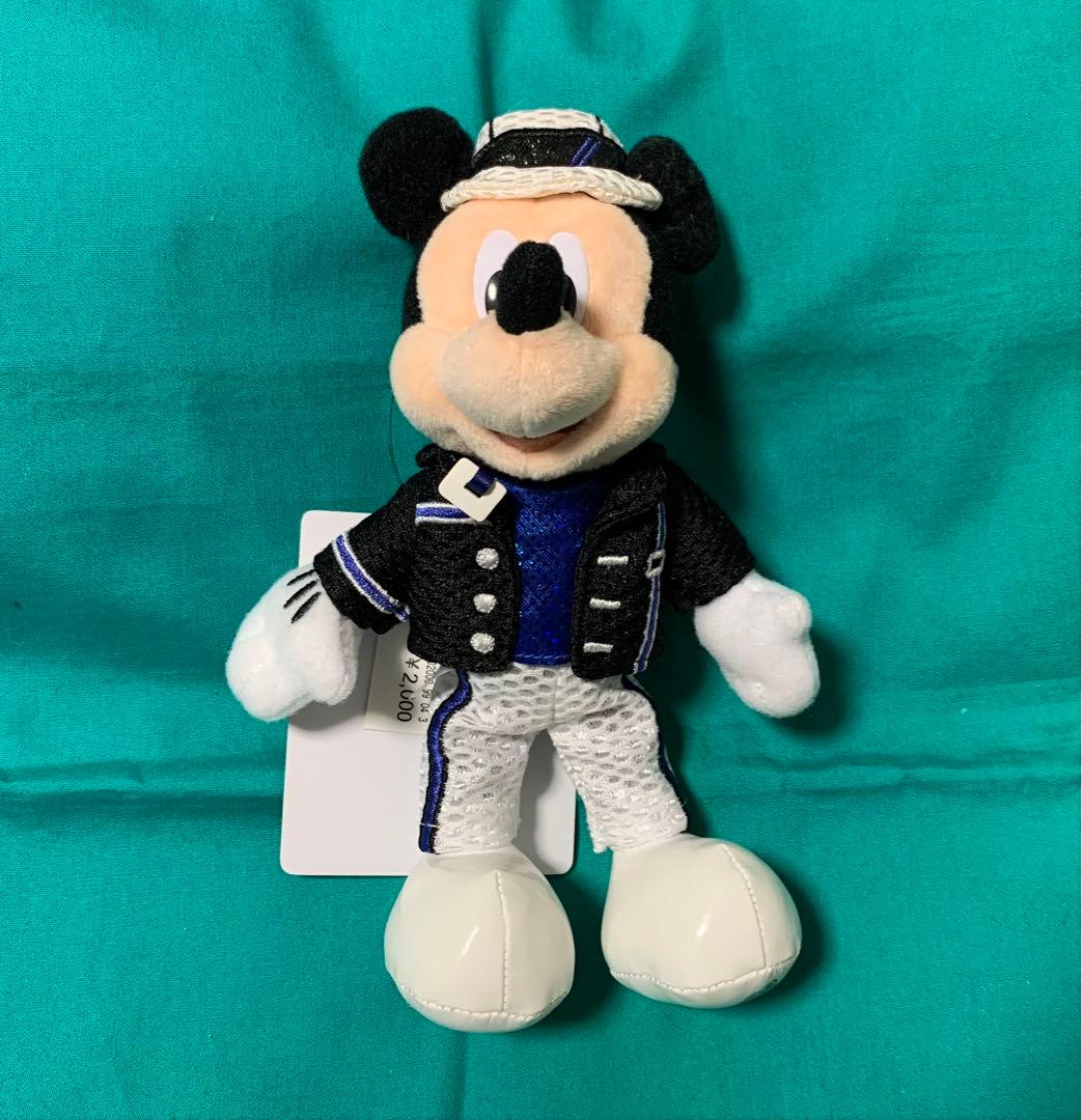 ディズニー クラブマウスビート ぬいぐるみバッジ ミッキー 黒ジャケ