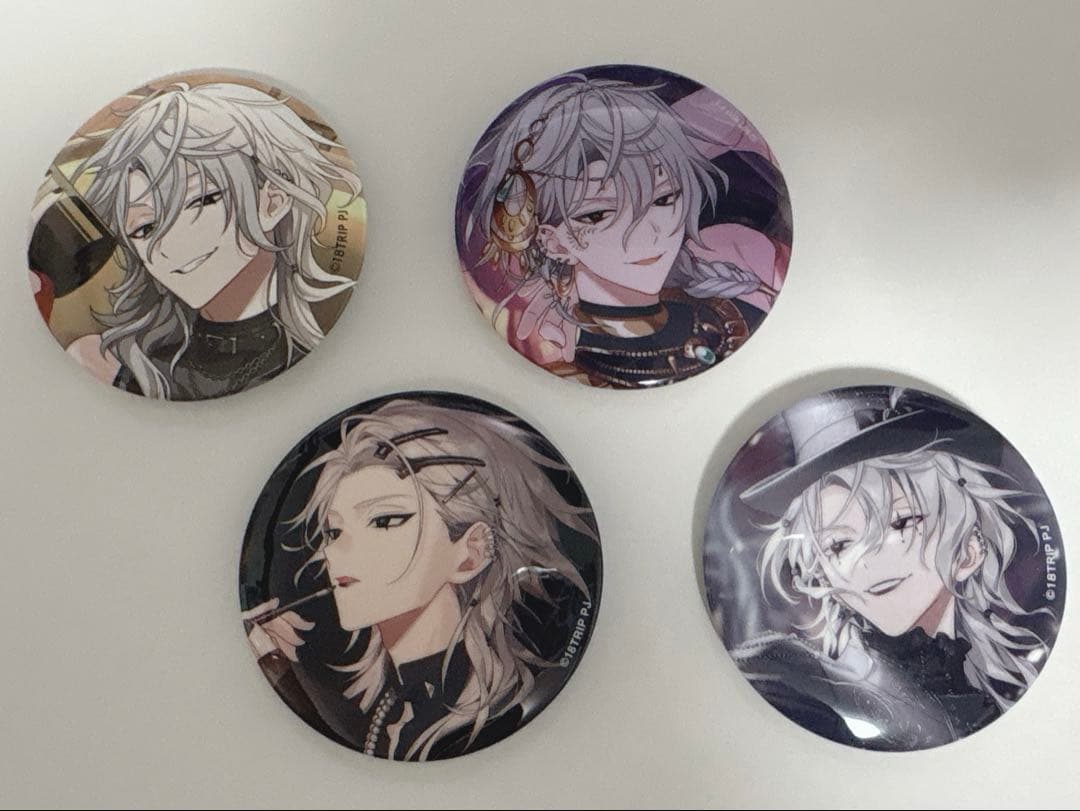 18TRIP 百目鬼潜 ぱしゃこれ 缶バッジ まとめ売り - メルカリ