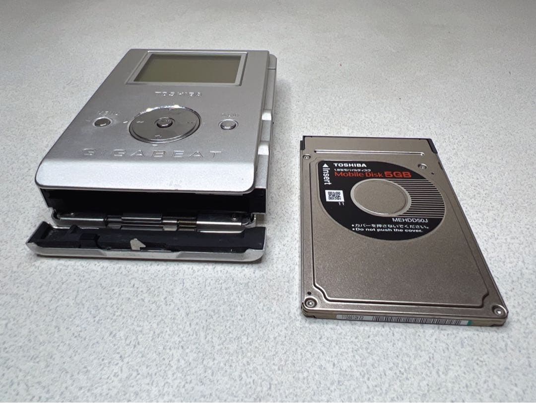 TOSHIBA GIGABEAT MEG50JS オーディオプレイヤー ジャンク - メルカリ