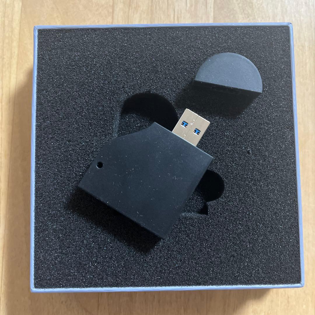 USBメモリ GLENN GOULD グレン・グールド REMASTERED - メルカリ