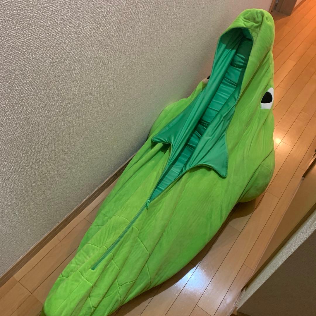 絶対に出たくないトランセル 寝袋 ポケモン - メルカリ
