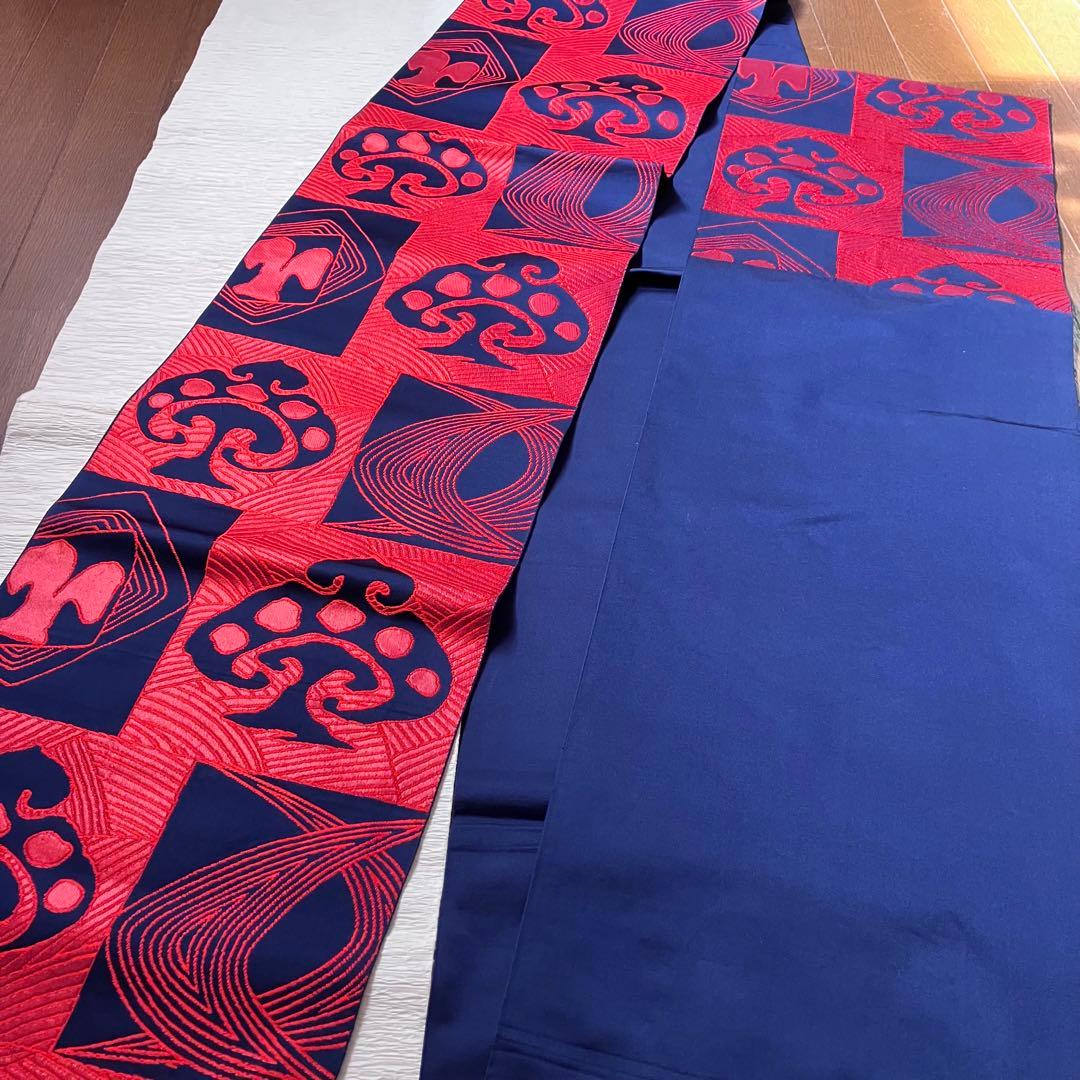 遊びましょ！紺地に赤の変わりスペード柄織り出し トランプみたいな正絹六