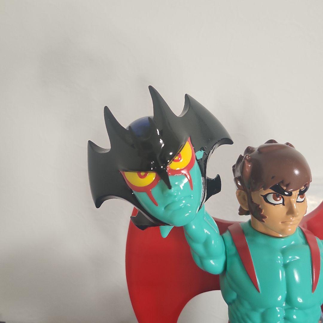 墓場の画廊 デビルマン マスク 面取れ ソフビ グリーン 一部塗装剥がれ