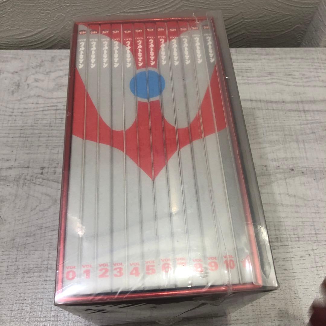 《新品未開封品》DVDウルトラマン コレクターズBOX〈初回生産限定・11枚組〉