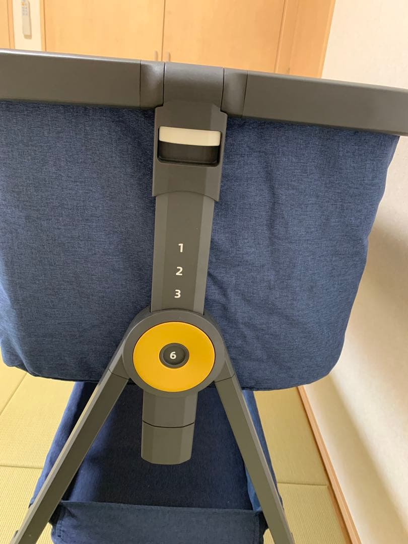 Playkids 折りたたみベビーベッド グレー/ネイビー - メルカリ