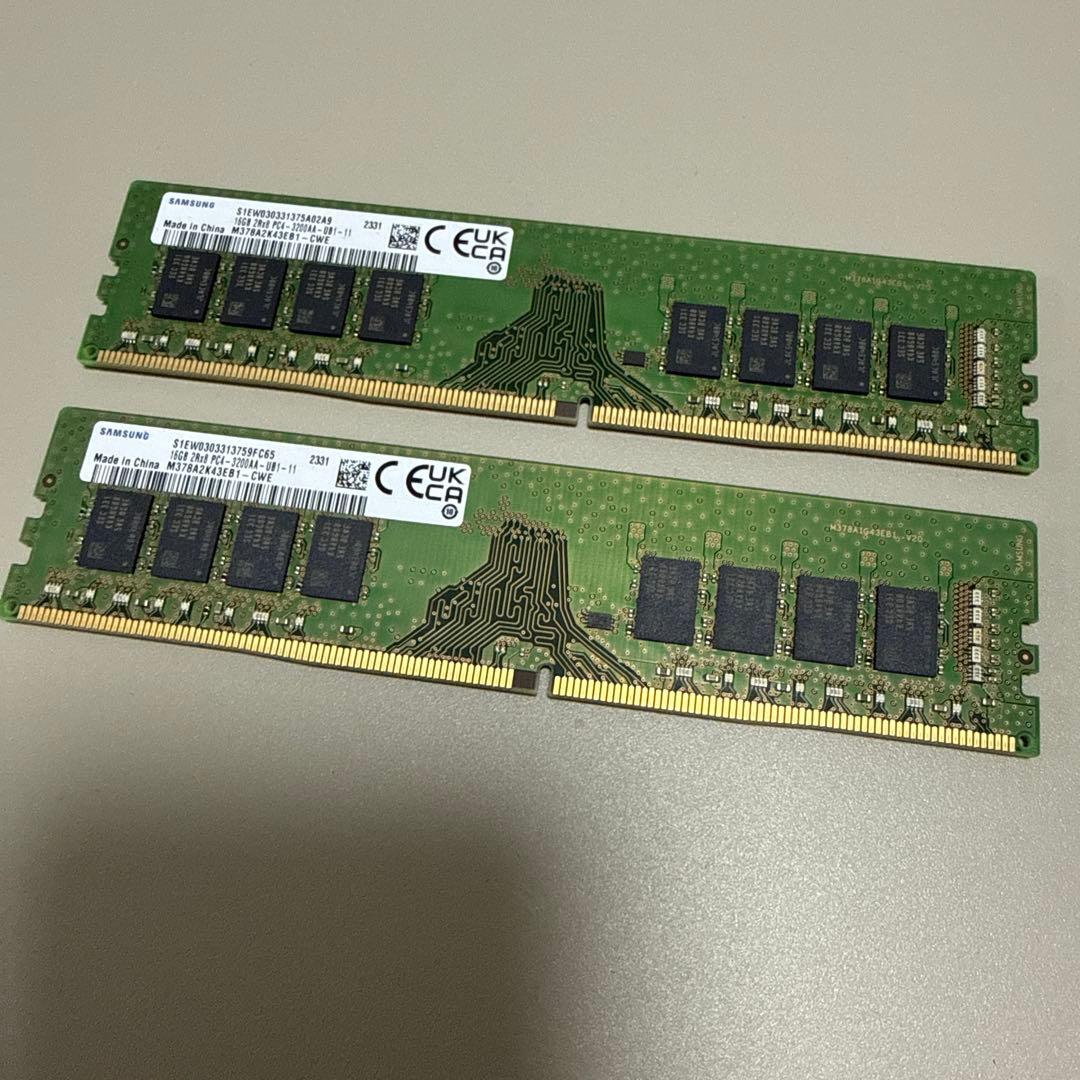 Samsung DDR4 16GB ×2枚 計32GB PC4-3200 Samsung 32GB (2x16GB) DDR4 3200MHz PC4-25600 (PC4-3200AA) CL22