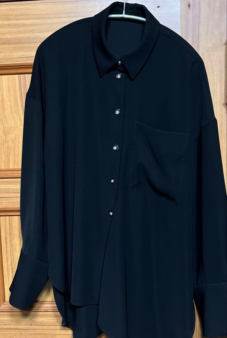 最終値下げ 2025SS ENFOLD ドレープヘムシャツ ブラック サイズ38