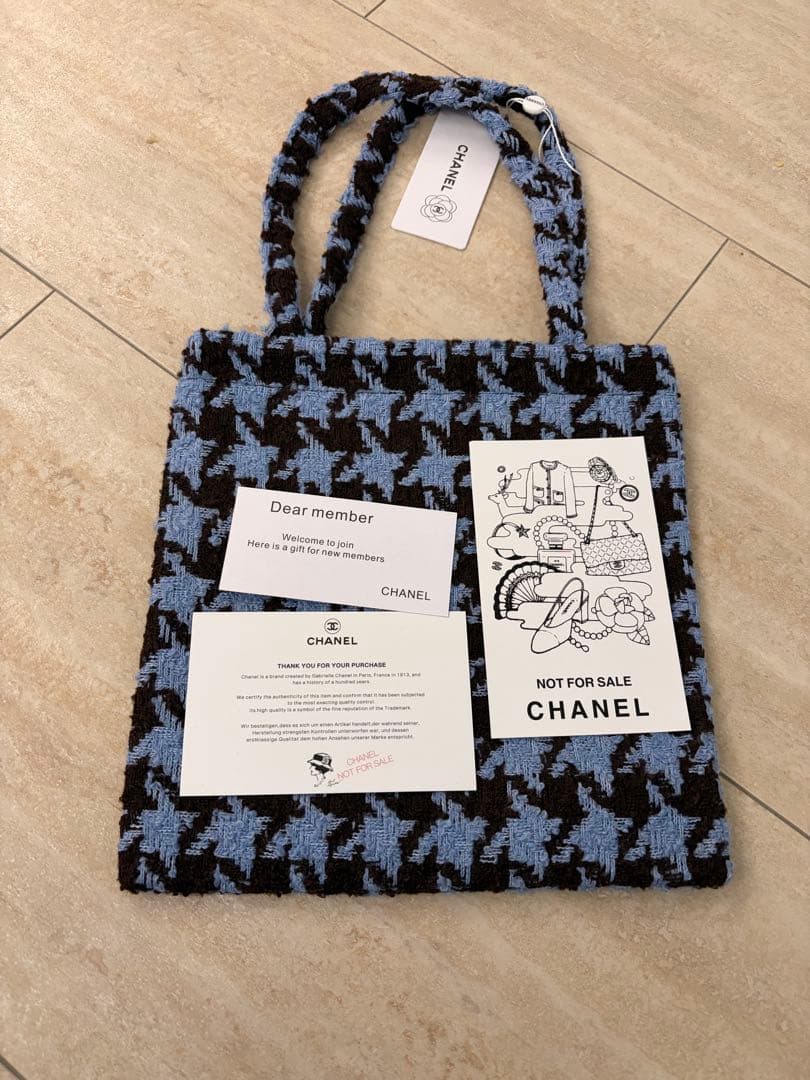 CHANEL トートバッグ 青と茶色のハウンドトゥース ノベルティ - メルカリ