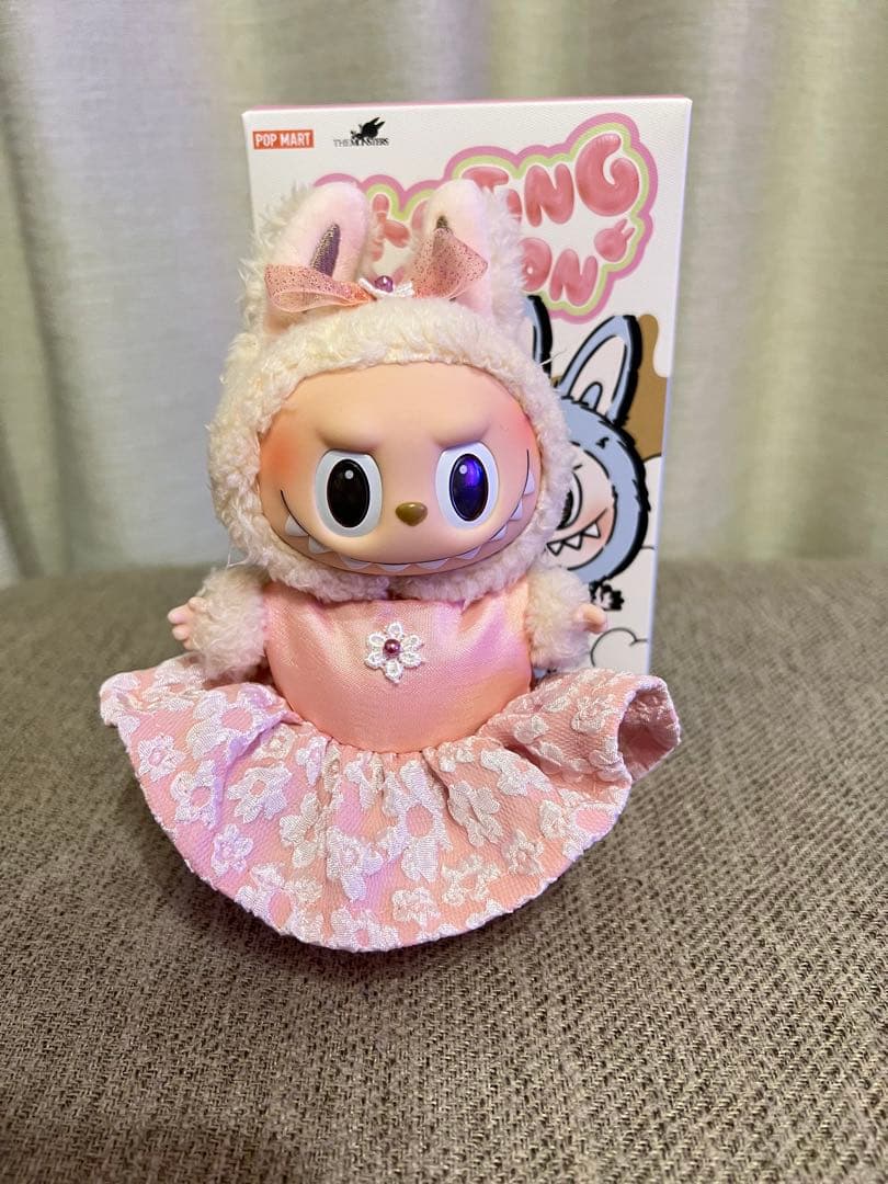 POPMART LABUBU 着せ替え - メルカリ