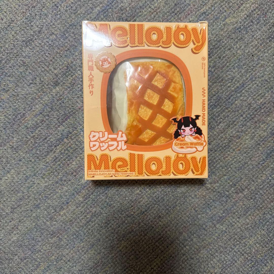 a*y様 Mellojoy メロジョイワッフル 四角 スクイーズ シュリンク付き