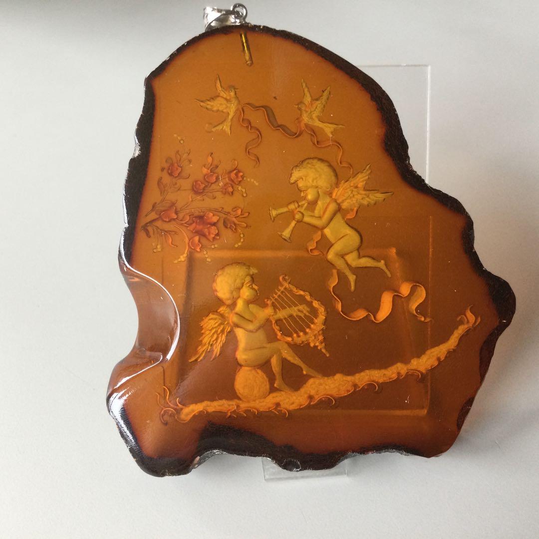 琥珀ペンダントトップ(インタリオ) 琥珀 ネックレス ペンダント インタリオ アンバー 天然琥珀 薔薇