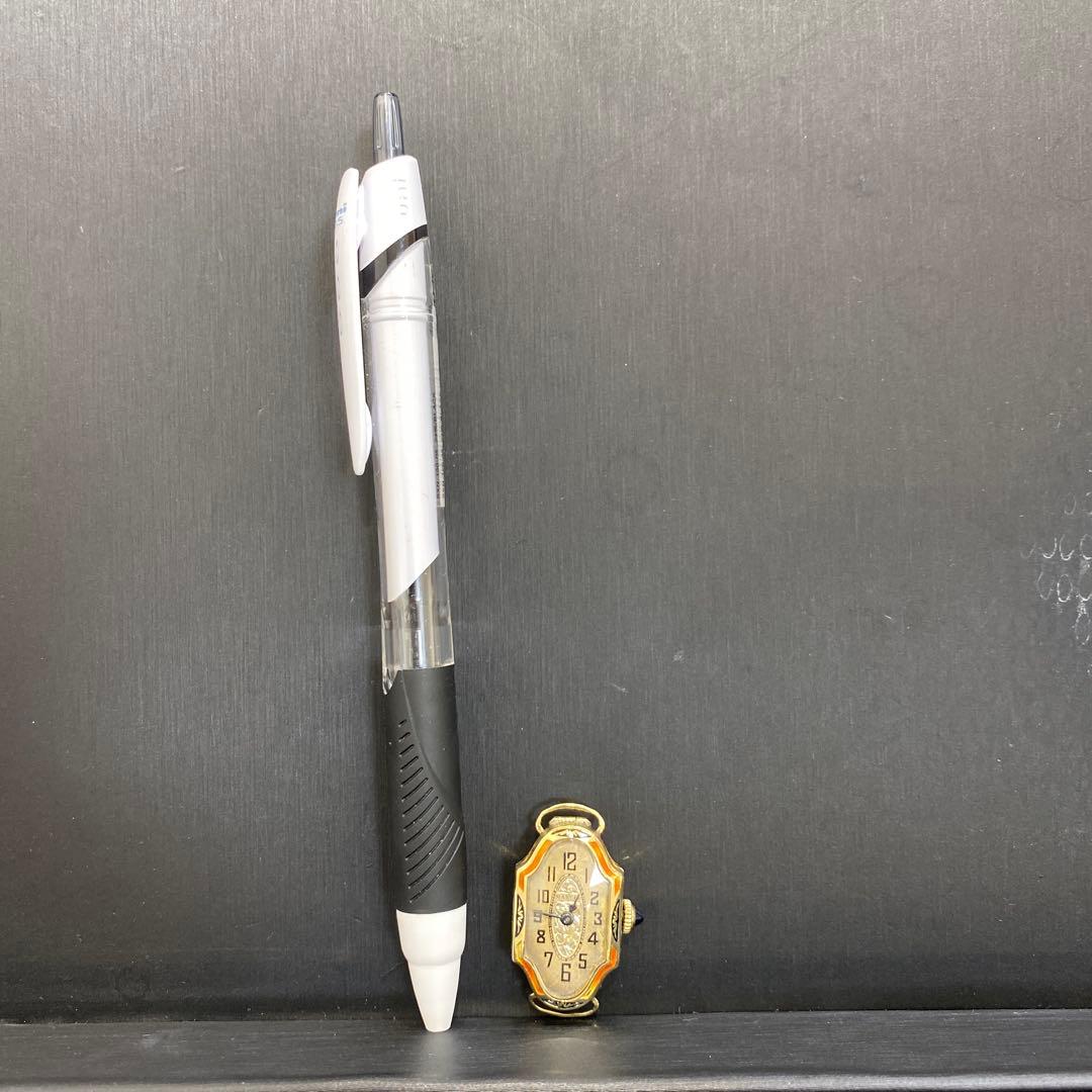 オクタゴナル型アナログ時計 ゴールド K10 スイス製手巻き時計(バンド無し)