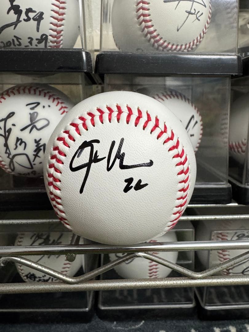 ドジャース クレイトン・カーショー 22 直筆サインボール 大谷翔平 カーショウ ドジャース クレイトン・カーショー 22 直筆サインボール 大谷翔平