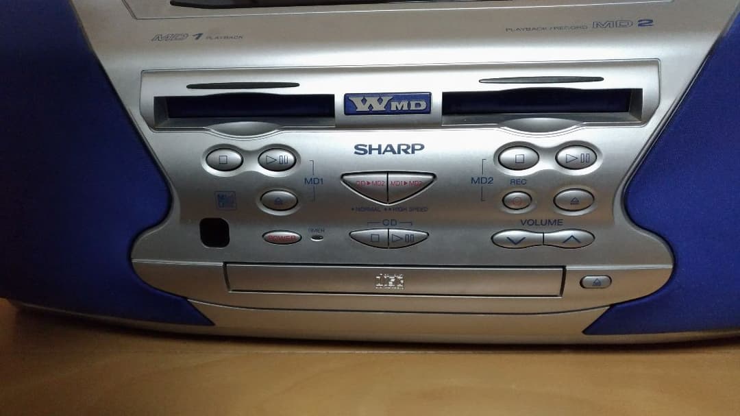ダブルMD/CDラジカセ シャープ MD-F200 - メルカリ