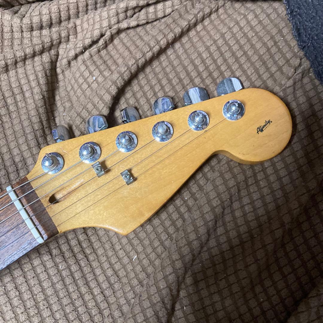 SQUIER by FENDER Affinity スクワイヤー ロゴ消し - メルカリ