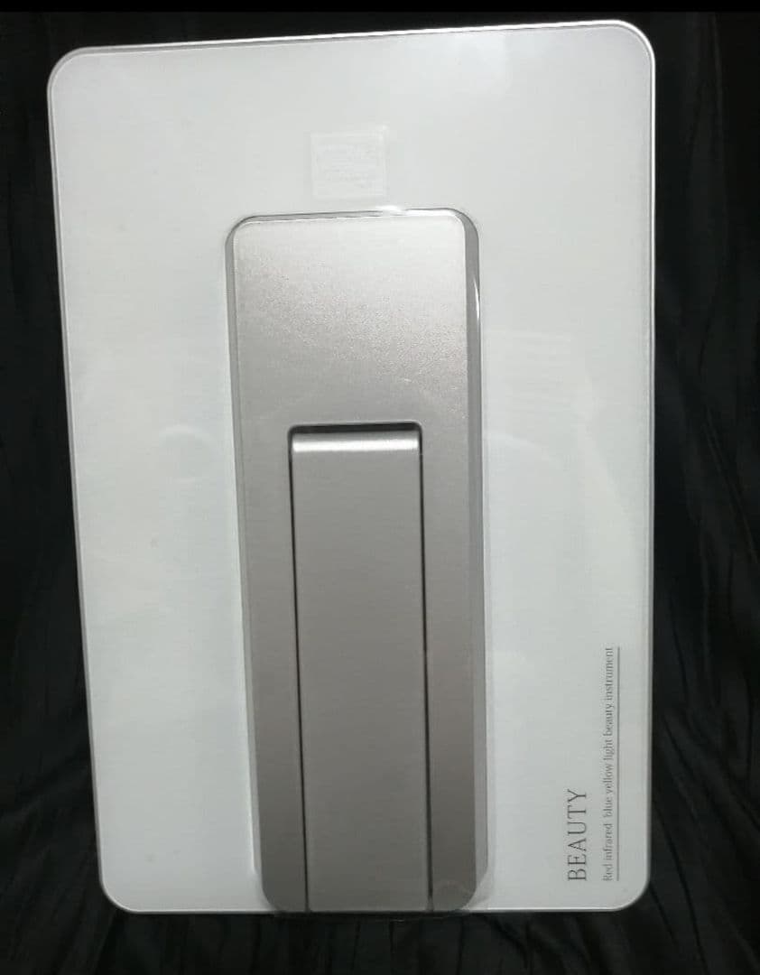 新品 VLVEE LED美顔器 光美容 美肌 育毛 エステ ホームエステ - メルカリ