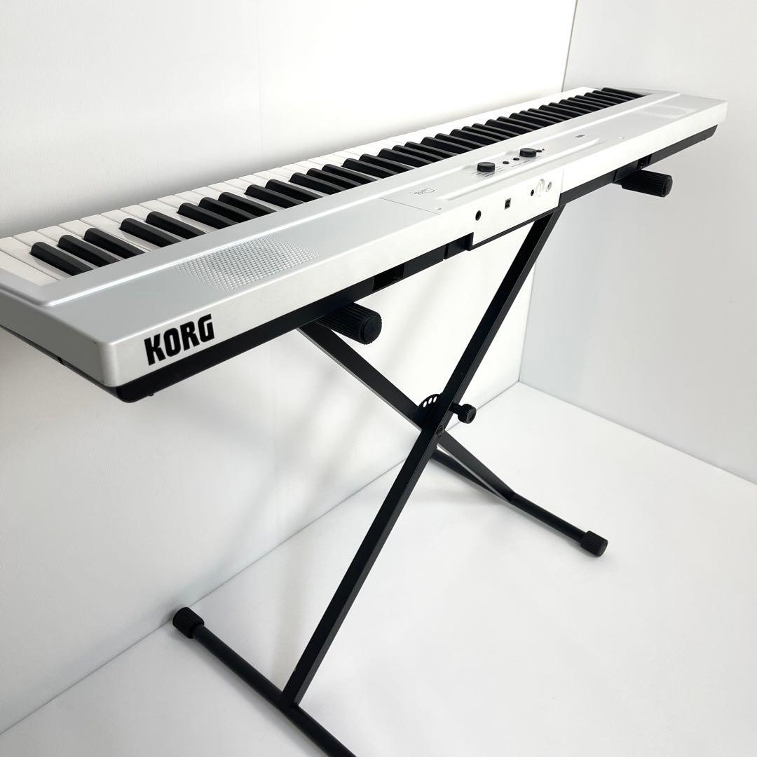 美品】電子ピアノKORG Liano L1 88鍵 白 - メルカリ