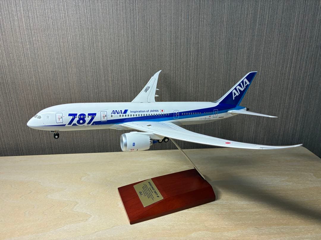 希少品 全日空商事 Boeing787-8 1/200 国際線仕様 IOJロゴ - メルカリ