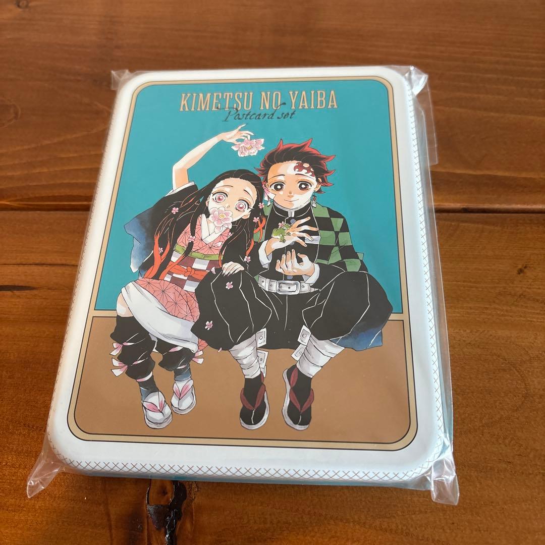 鬼滅の刃 吾峠呼世晴原画展 パンフレット 他 トランプ アクスタ ポスト