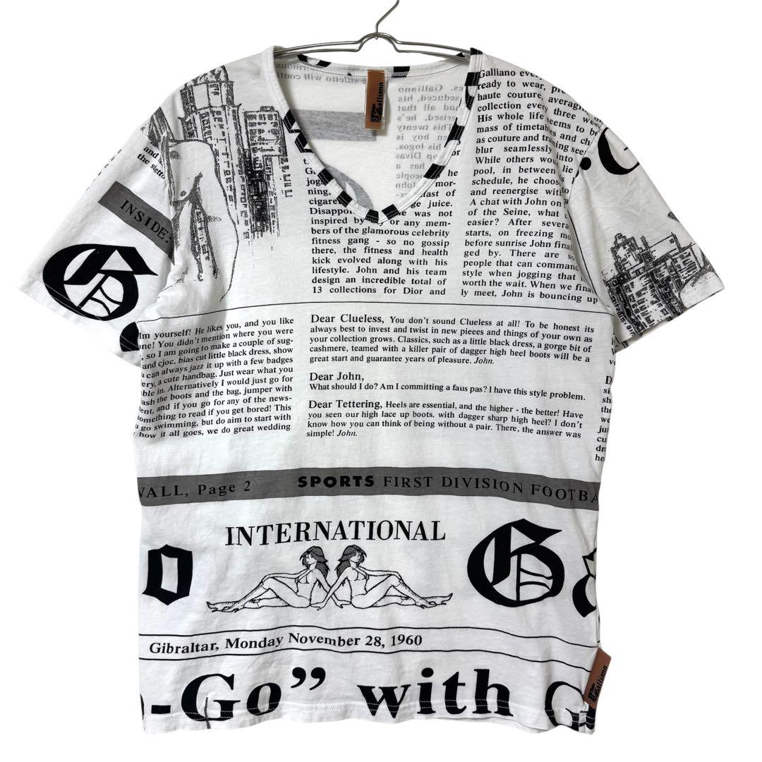 美品 ジョン ガリアーノ ニュースペーパー柄 半袖 Tシャツ 総柄 - メルカリ