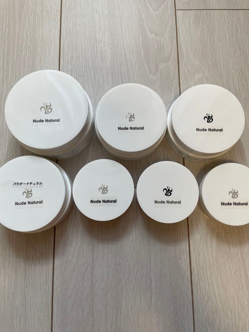 最終値下げ ネイルデダンス ヌードナチュラル アクリル スカルプ ネイル 検定 アクリルスカルプ #ネイル検定1級 の課題を練習しています。 アクリル