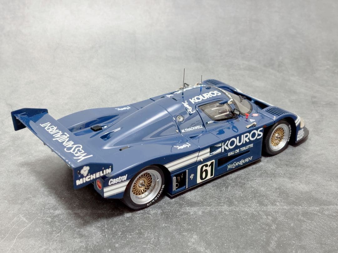 EXOTO 1/18 ザウバーメルセデス C9 #61 YSL - メルカリ