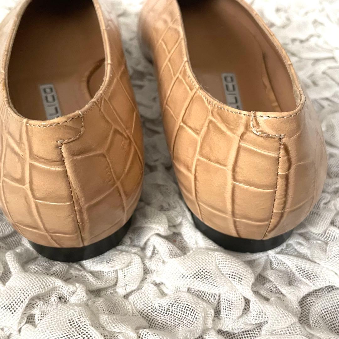 極美品 ペリーコ ポインテットトゥネビ パンプス クロコ型押し レザー