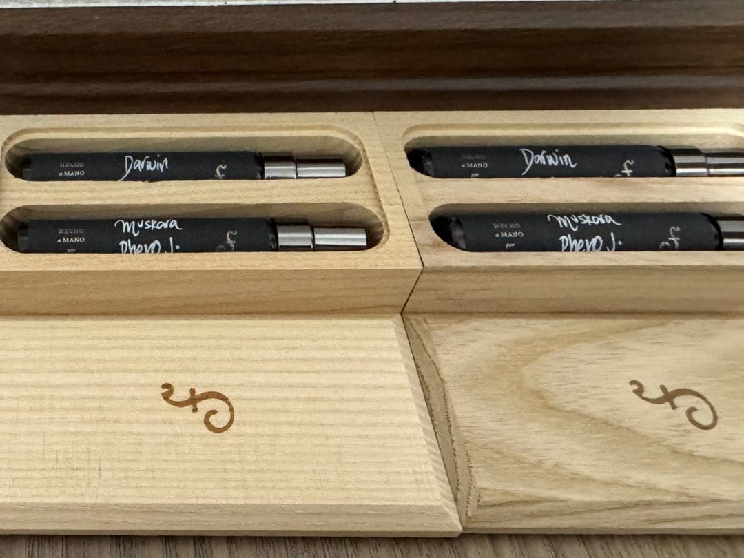 木箱2セット】フエギア Darwin & Muskara Phero J. - メルカリ